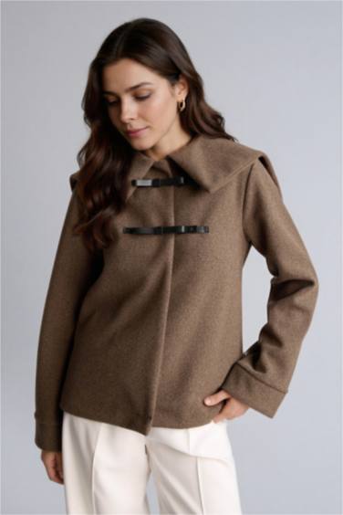 Büyük Yaka İçi Yumuşak Tüylü Hırka - Görsel 3