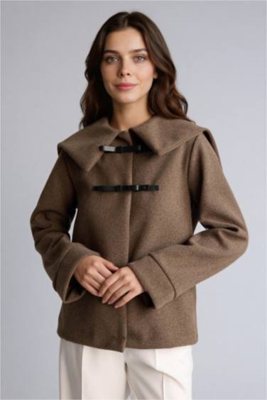 Büyük Yaka İçi Yumuşak Tüylü Hırka - Görsel 4