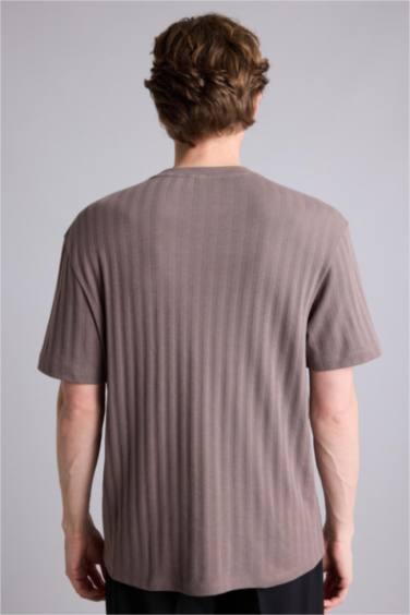 Regular Fıt Kısa Kollu Tişört - Görsel 6