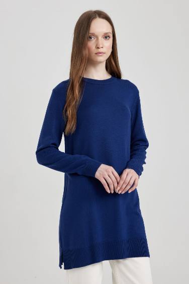 Regular Fit Crew Neck Slit Basic Pullover Tunic