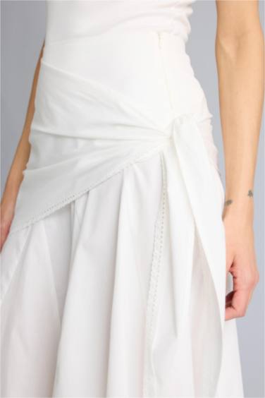 Afra x Defacto A Kesim Normal Bel Poplin Midi Etek - Görsel 5