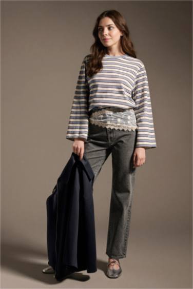 Loose Fıt Çizgili Tunik - Görsel 2