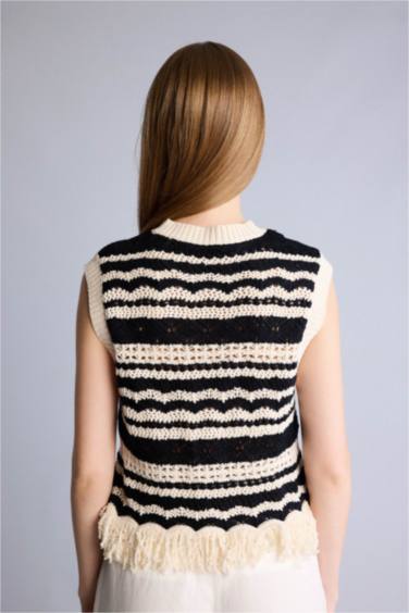 Regular Fıt Süveter - Görsel 5