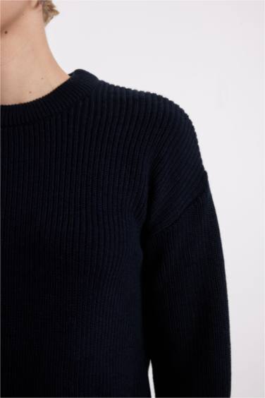 بلوز تريكو سادة بيزك قصة عادية بياخة مستديرة