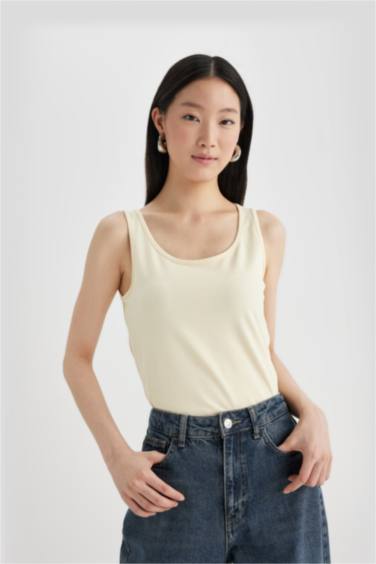 Slim Fit U Neck Tank Top