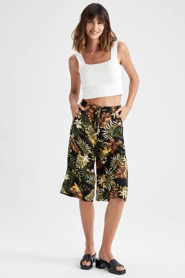 High Waisted Floral Print Viscose Crop Chinos