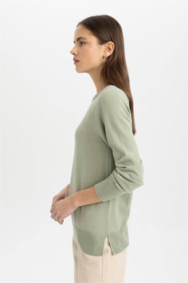 Yumuşak Dokulu Bisiklet Yaka Reglan Kol Basic Düz Triko Kazak