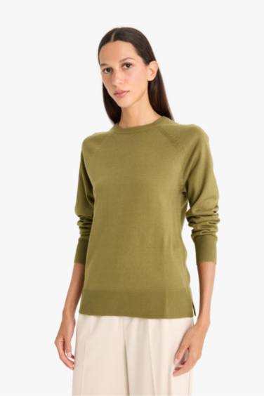 Relax Fit Crew Neck Basic Knit Pullover