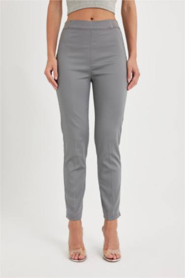 سروال ستان سيجاريت برجل عادي