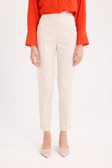 Sigaret Normal Bel Düz Paça Saten Kumaş Pantolon