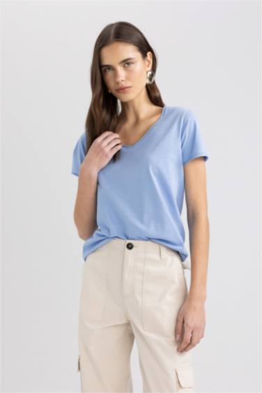 تيشيرت نص ردن بياخة V قصة عادية