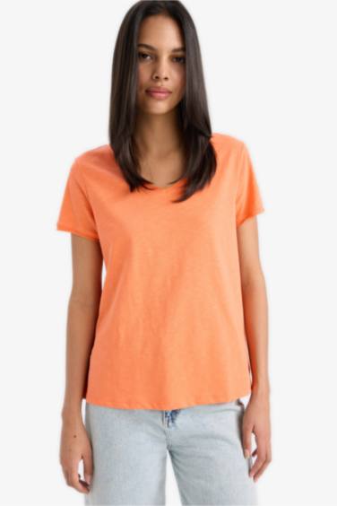 تيشيرت سادة نص ردن قصة عادية بياخة V