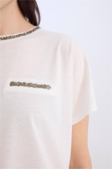 تيشيرت كاجوال نص ردن قصة عادية