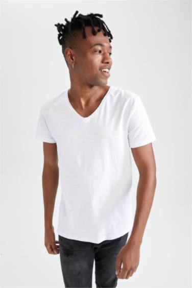 MAN T-Shirt Models | DeFacto