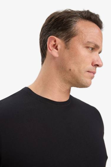 Slim Fit Dar Kesim Bisiklet Yaka Modal Karışımlı Basic Düz Kısa Kollu Tişört