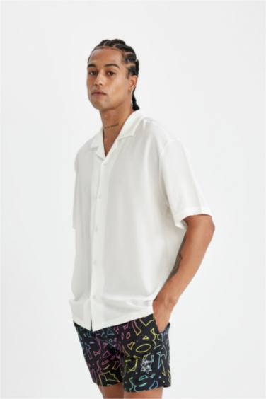 شورت بحر قصير منقوش