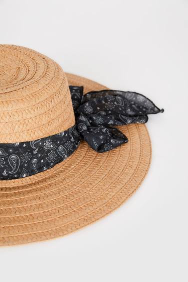 Kadın Hasır Şapka