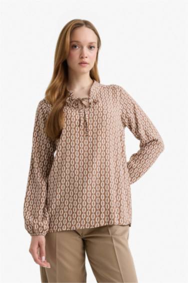 Regular Fit Crew Neck Long Sleeve Blouse