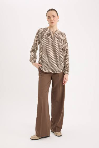 Regular Fit Bağcıklı Yaka Desenli Uzun Kollu Bluz