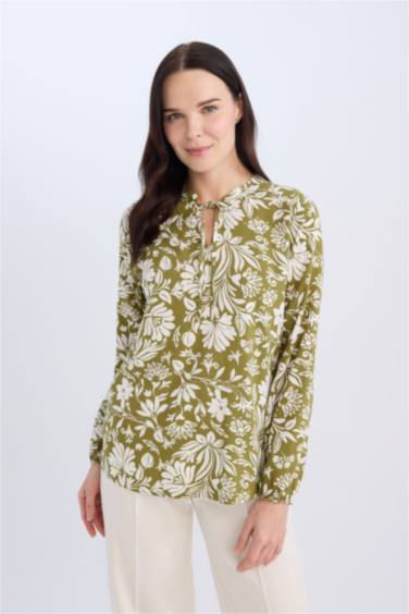 Regular Fit Crew Neck Printed Long Sleeve Blouse