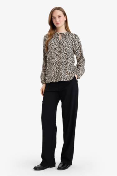 Regular Fit Bisiklet Yaka Leopar Desenli Uzun Kollu Bluz