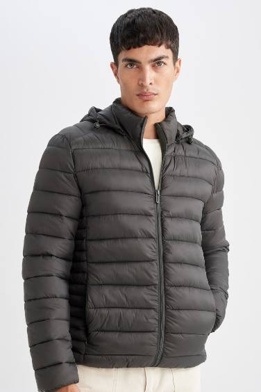 Waterproof Slim Fit Puffer Jacket