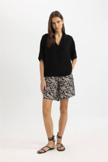 Relax Fit High Waist Wide Leg Shorts