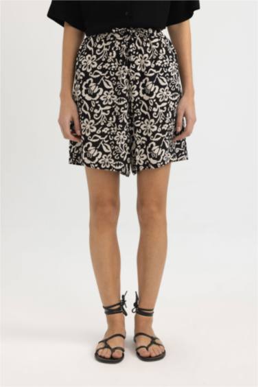 Relax Fit High Waist Wide Leg Shorts