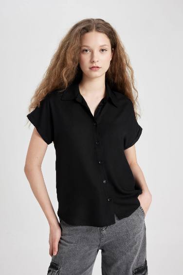 Regular Fit Shirt Collar Short Sleeve Shirt