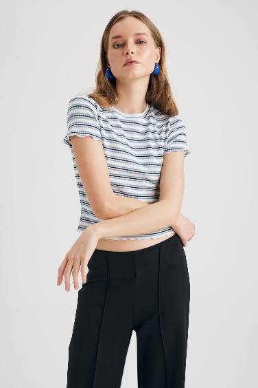 Fitted Square Textured Striped T-Shirt