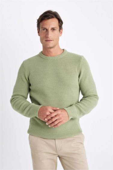 Standard Fit Crew Neck Knitwear Pullover