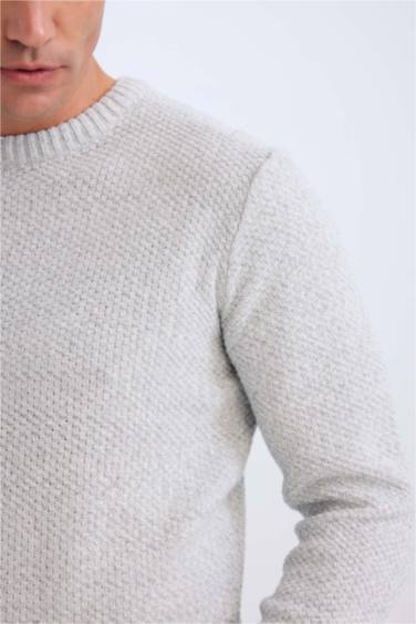 Standart Fit Normal Kesim Bisiklet Yaka Dokulu Basic Düz Triko Kazak