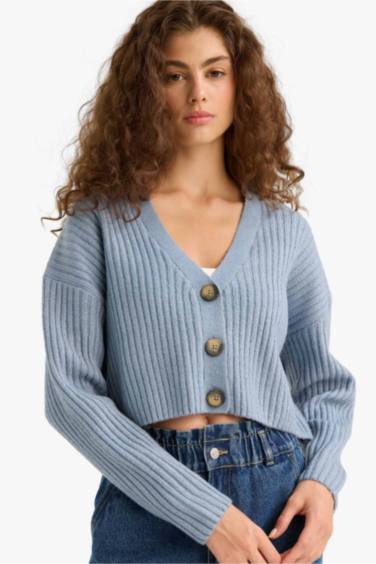 سترة قصة عادية بياقة V