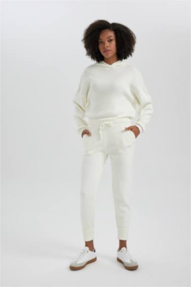 Штаны джоггеры на шнуровке