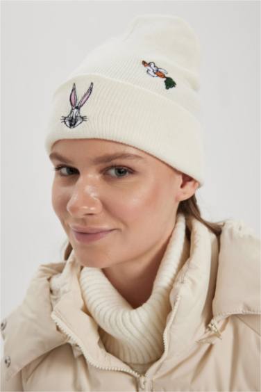 Шапка для женщин