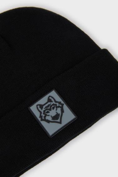 Erkek Dokuma Etiketli Bere