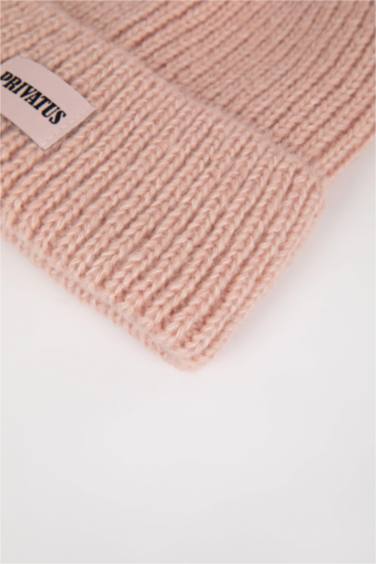 Шапка для женщин