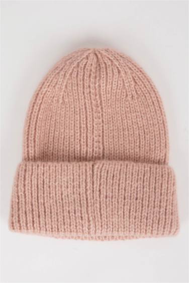 Шапка для женщин