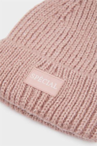 Woman Winter Beanie