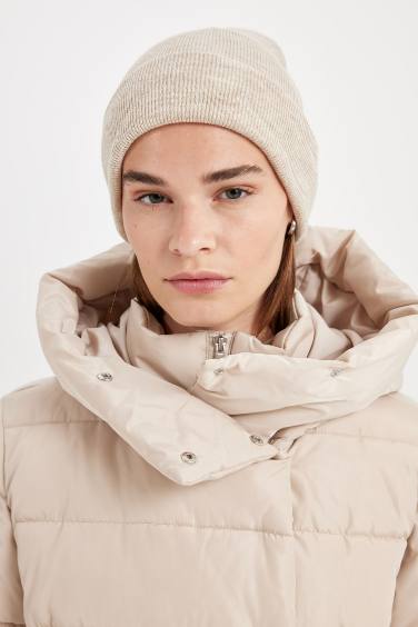 Woman Winter Beret