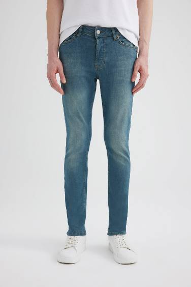 Pantalon Jean Super Skinny Taille Normale à Jambes très étroites