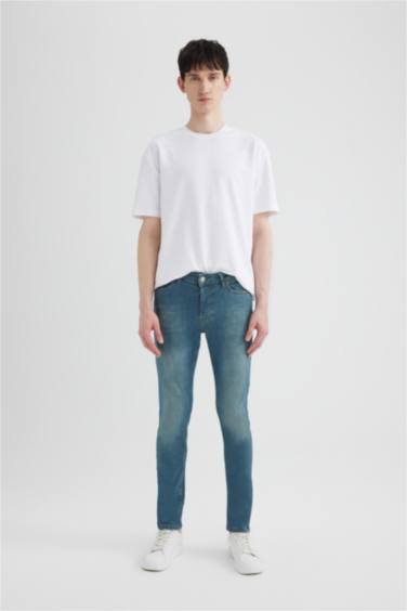 بنطرون جينز سوبر سكيني فيت بخصر عادي