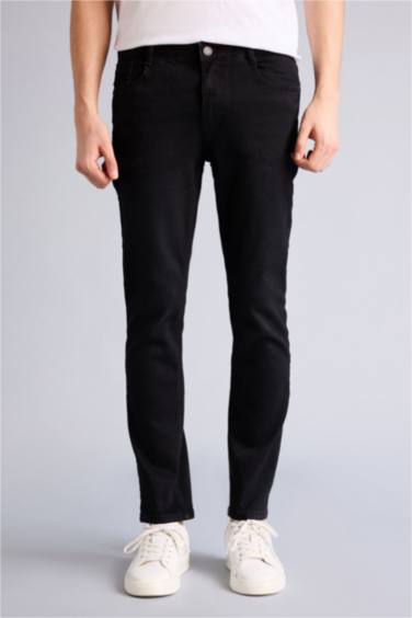بنطلون جينز بيدرو سليم فيت برجل ضيقة