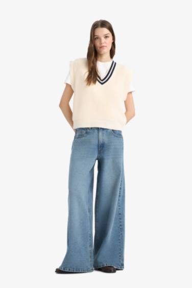 Regular Fit V Yaka Triko Süveter