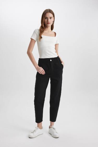 Paperbag Fit With Pockets Gabardine Trousers