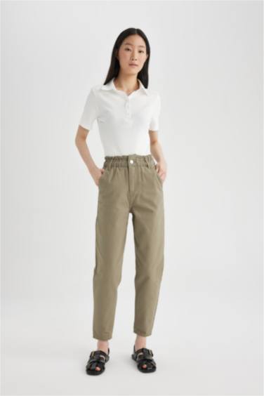 Paperbag Fit With Pockets Gabardine Trousers