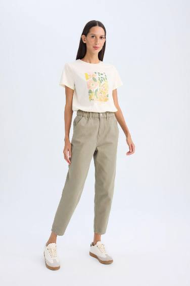 Paperbag Fit With Pockets Gabardine Trousers