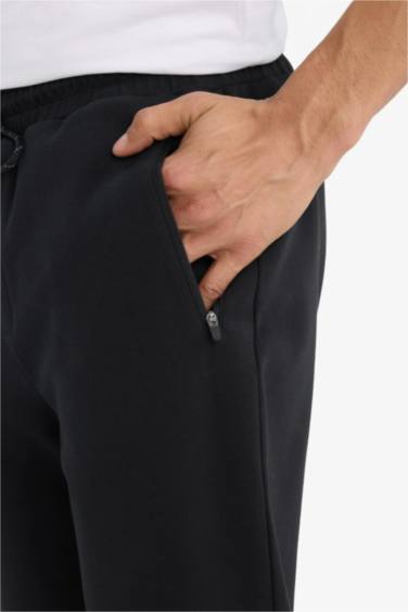 Slim Fit Dar Kesim Fermuarlı Standart Paça Jogger Eşofman Altı