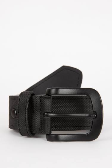 Men's Oval Buckle Faux Leather Jean Belt