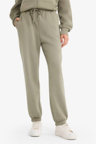 بنطرون قماش ثقيل جوجر فيت برجل مطاطي